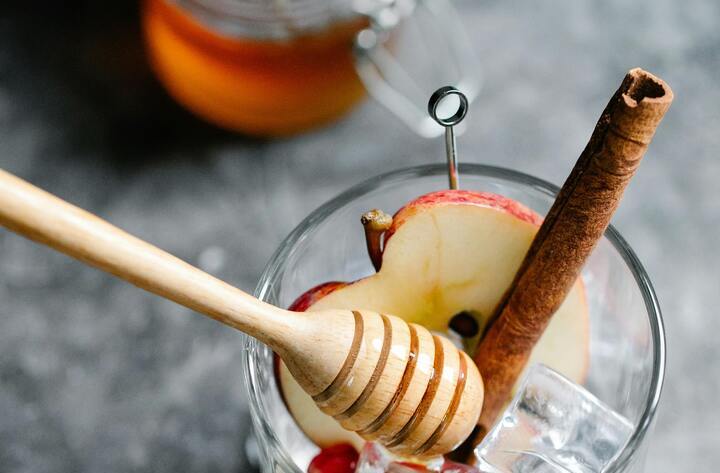 Honig mit Zimt